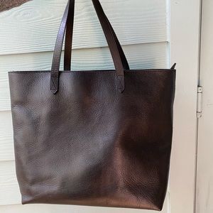 Madewell leather zip-top transport tote in black